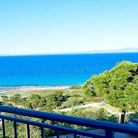 Hotel Vrachos Lofts 3*